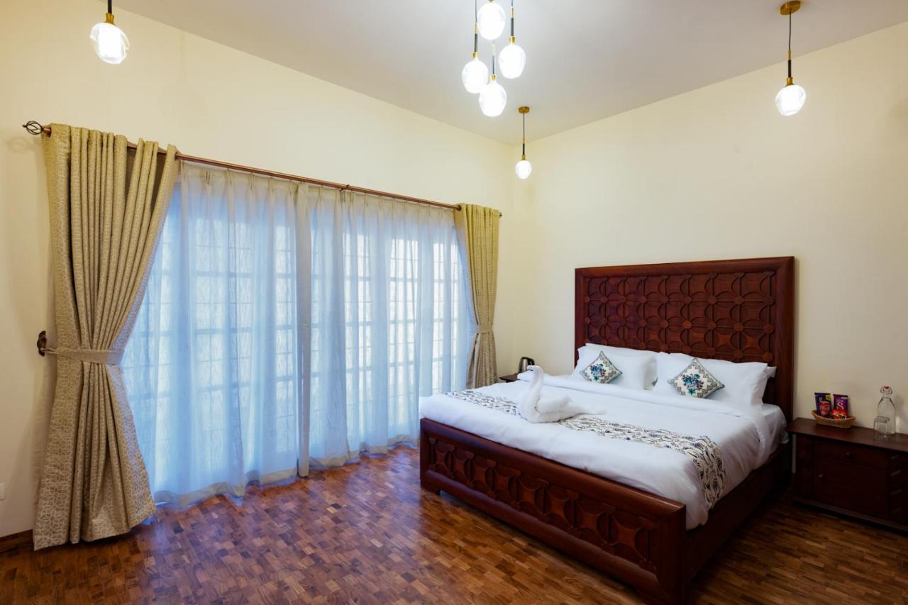 Hotel Petals Nilgiris Utakamand Zewnętrze zdjęcie
